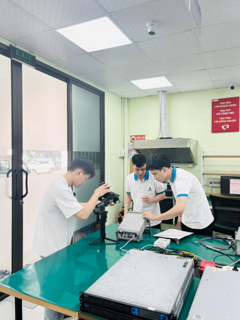 EZ2DO: Chuyển hóa chuyên môn kỹ thuật thành hình ảnh thương hiệu chân thực